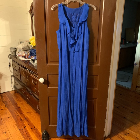 Ladies AB Studio Dress